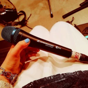 Micrófono Sennheiser 945. Supercardioide, para voces o instrumentos. feedcult.com.1.webp