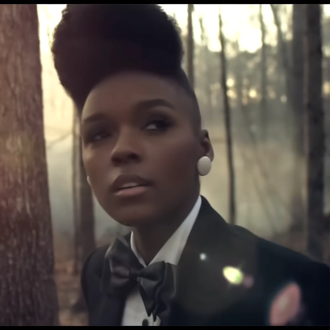 Tightrope, Janelle Monáe, face. webp