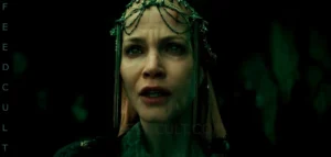  IMAGEN DE SYLVIA HOEKS INTERPRETANDO A LA REINA KANE EN LA SERIE SEE (2019) DE APPLE TV. fORMATO: 16:9 (WEBP) IMAGEN EDITADA POR FEELCULT.COM. LOTE DE IMAGENES EN SU DISCURSO AL PUEBLO. IMAGEN 4