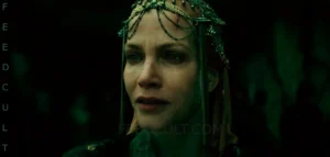  IMAGEN DE SYLVIA HOEKS INTERPRETANDO A LA REINA KANE EN LA SERIE SEE (2019) DE APPLE TV. fORMATO: 16:9 (WEBP) IMAGEN EDITADA POR FEELCULT.COM. LOTE DE IMAGENES EN SU DISCURSO AL PUEBLO. IMAGEN 5