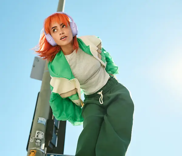 bose quietcomfort. color: lila. noise cancelling. bluetooth, headphones.1.webp