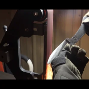 Winkler cuchillos. taller y muestras de algunos modelos de hachas y cuchillos buschcraft.4.webp