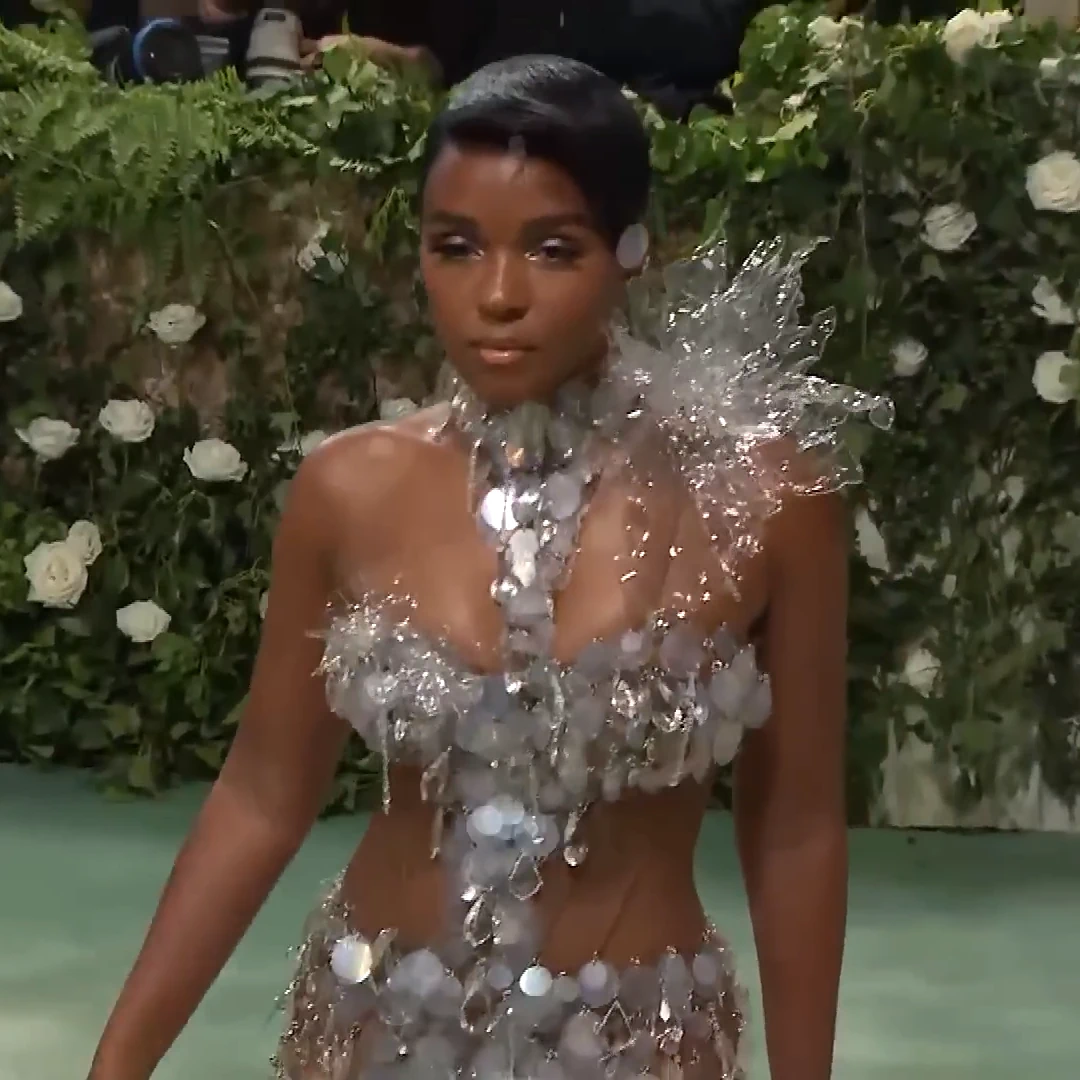 Janelle Monáe. Gala Met 2024. Vestido "diamantes de tequila" de la diseñadora Vera Wang.1..webb