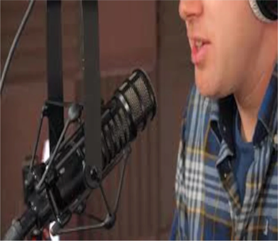 Electro Voice RE320, micrófono de estudio, rechaza ruidos del ambiente.webp