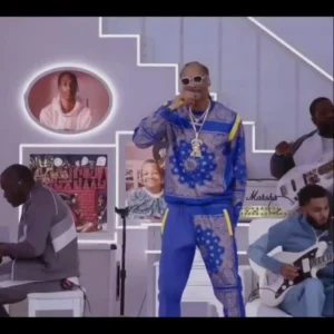  Super Bowl: Shakira. Snoop Dogg, Dr. Dre. Eminen, 50 Cent, Kendrick Lamar. Anderson Paak, Mary Blige.1.wep