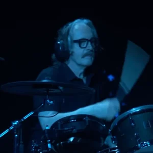 Butch Vig, bateria de Garbage en el concierto México Corona Capital 2025.1080/1080_webp