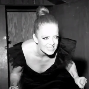 Shirley Manson imagen en blanco y negro, Theres No Future In Optimism. 1080/1080_webp