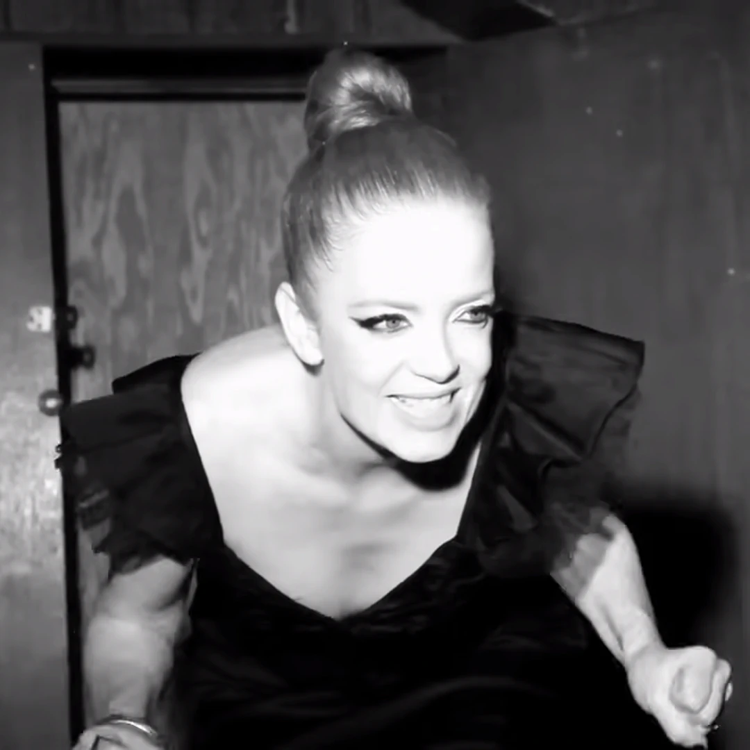 Shirley Manson imagen en blanco y negro, Theres No Future In Optimism. 1080/1080_webp