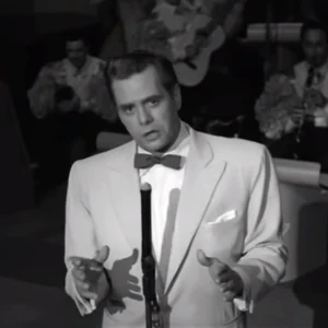 Desi Arnaz padre de Desi Arnaz Junior imagen de Jezzebel.webp