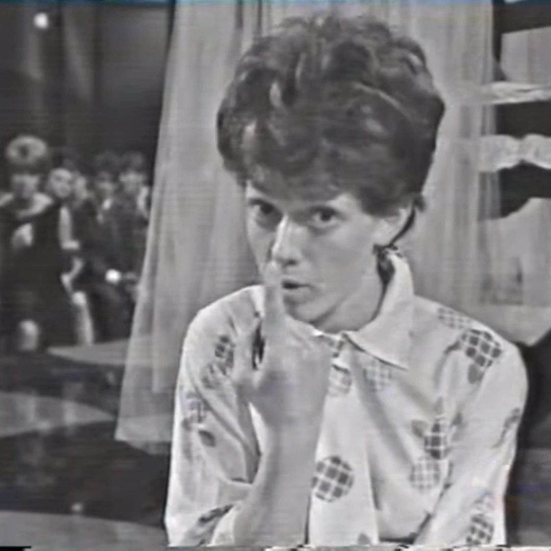 Rita Pavone La partita di pallone.4.-webp
