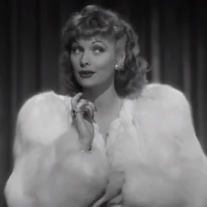 Lucille Ball nadre de Desi Arnaz Junior Imagen webp. 1080/1080