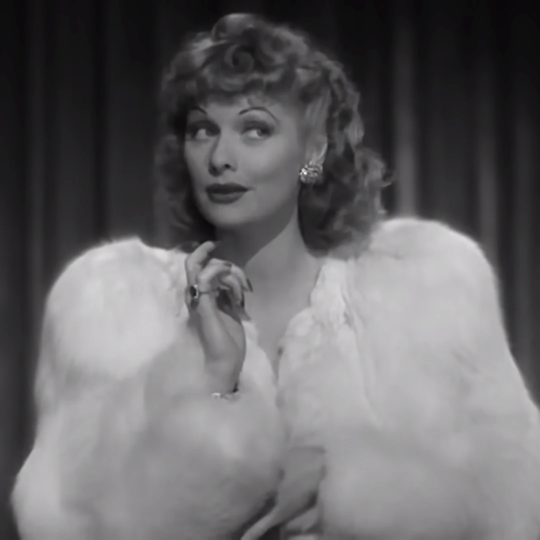 Lucille Ball nadre de Desi Arnaz Junior Imagen webp. 1080/1080