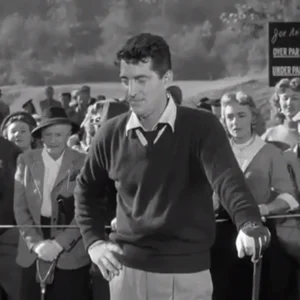 Película: The Caddy. Actores: Jerry Lewis, Dean Martin, Donna Reed, Barbara Bates. Director: Norman Taurog. (1953).1.webp
