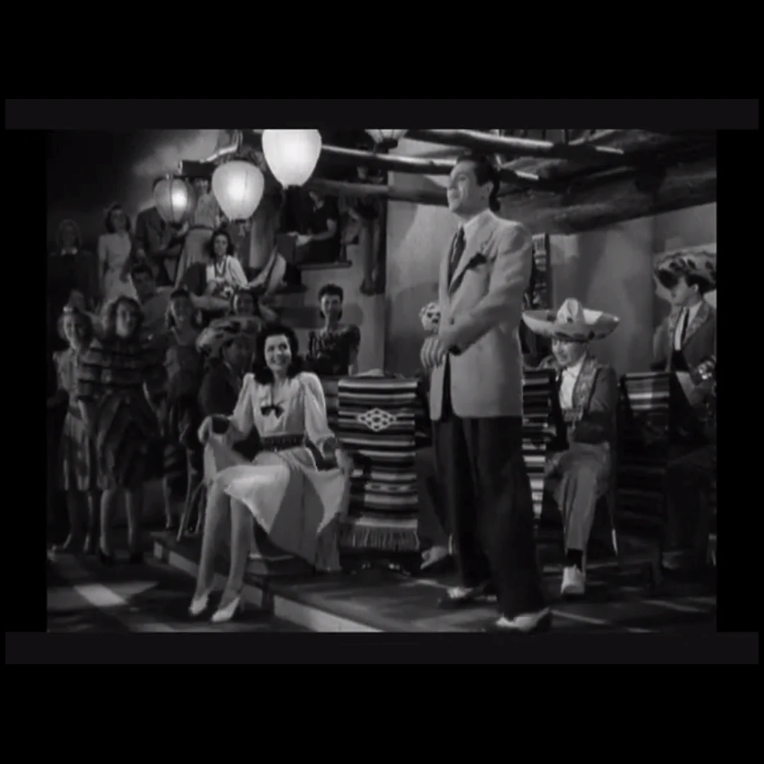 Ricky Arnaz después de hacerse famoso como músico astuó en su primera película: Too Many Girls. 1940. 3.webp
